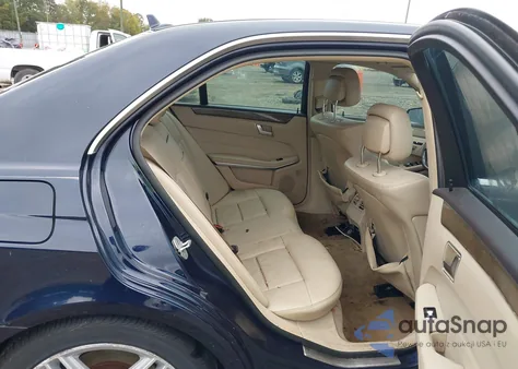 2014 Mercedes-Benz E 350 z USA, uszkodzony, nr VIN WDDHF5KB0EA889239